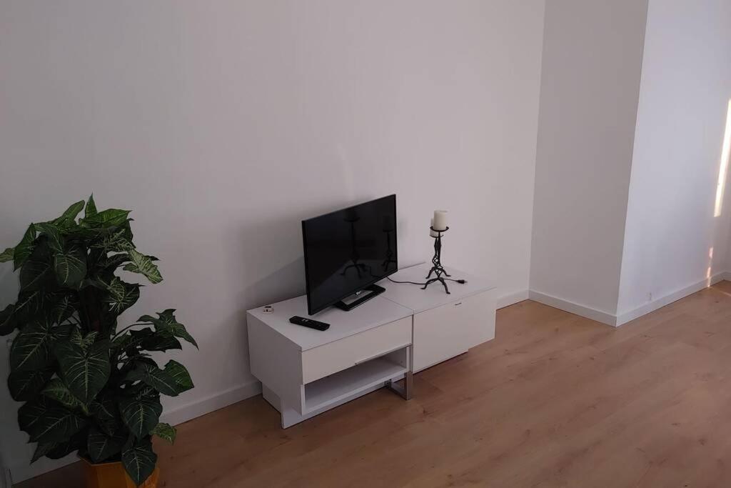 Aitana Apartment Fortaleny Bagian luar foto